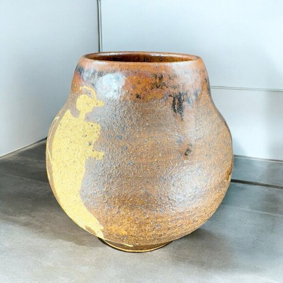 1997 Hand Made Primitive Style Pottery Vase Vessel Carved Brown Drip Glaze Vase - Picture 3 of 16